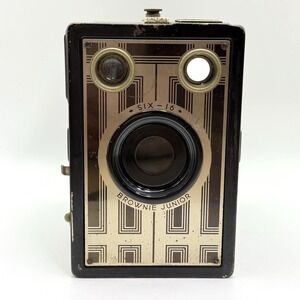 VTG Kodak Six-16 Brownie Junior Box Camera Art Deco USA 1930s Untested‎